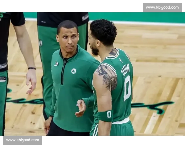 16+6 闪耀赛场!米诺特成绿军惊喜,马祖拉:必须保持积极性 16+6 闪耀赛场!米诺特成绿军惊喜,马祖拉:必须保持积极性