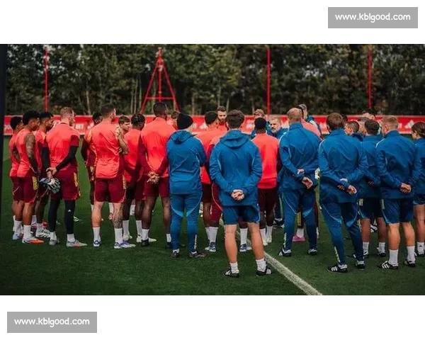 诺丁汉森林官宣季前赛强敌：挑战佛罗伦萨与沙特新贵！